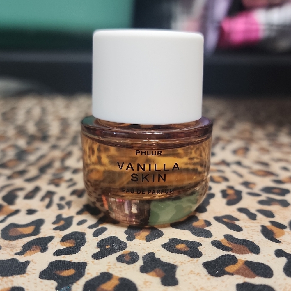 Phlur Vanilla Skin Mini